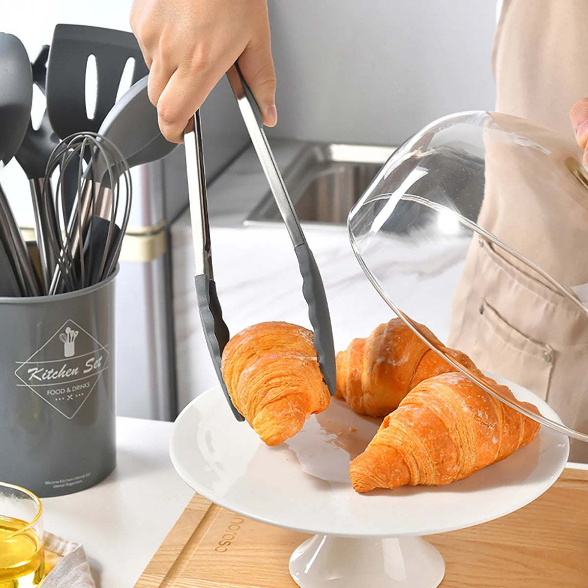 15-Piece Silicone Kitchen Utensils Set – Heat-Resistant Spatulas, Spoons, Turners, Brush, and Whisk, Perfect for Non-Stick Cookware,Available in Black, Grey & Khaki