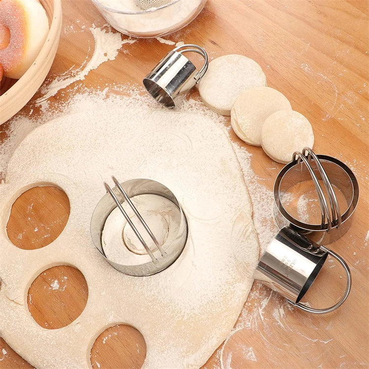 Stainless Steel Round Biscuit Cutter Set — 5 Piece