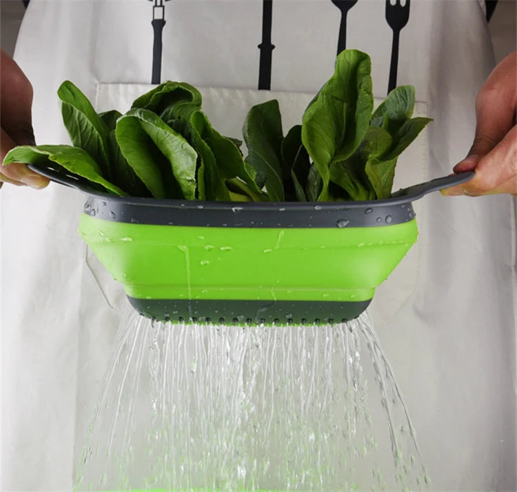 Square Collapsible Silicone Colander – Foldable Food, Fruit & Vegetable Strainer – Great for Draining Pasta & Saving Cupboard Space – Available in Green, Blue, Red & Orange Colours