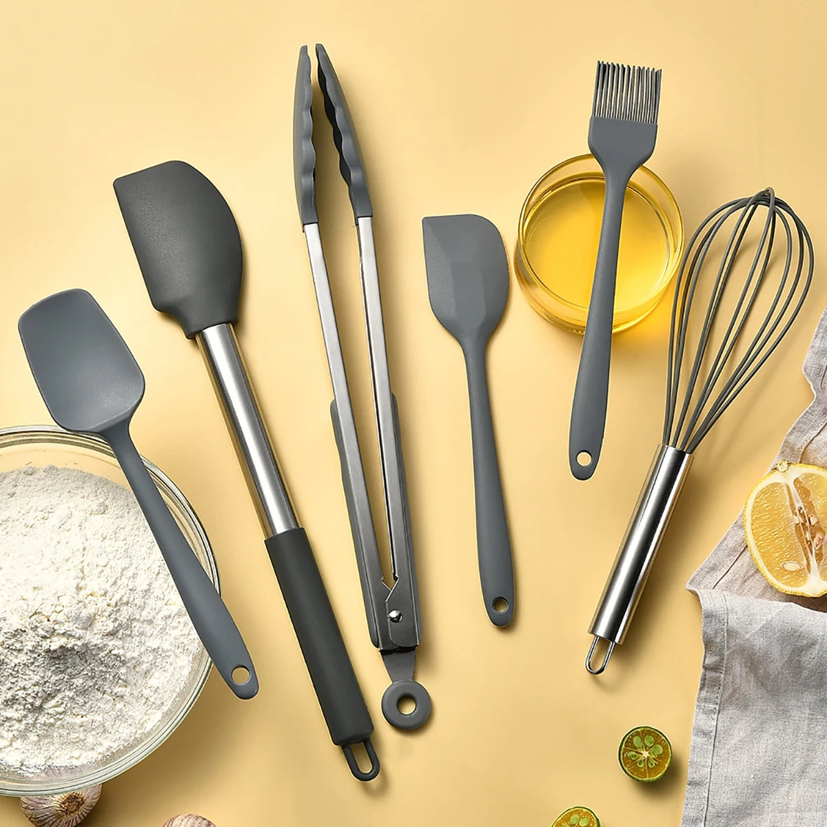 Silicone Kitchen Utensils Set with Stainless Steel Handles – Heat-Resistant & Safe for Non-Stick Cookware – Ideal for Daily Cooking – Available in Multiple Colours & Various Piece Set Options