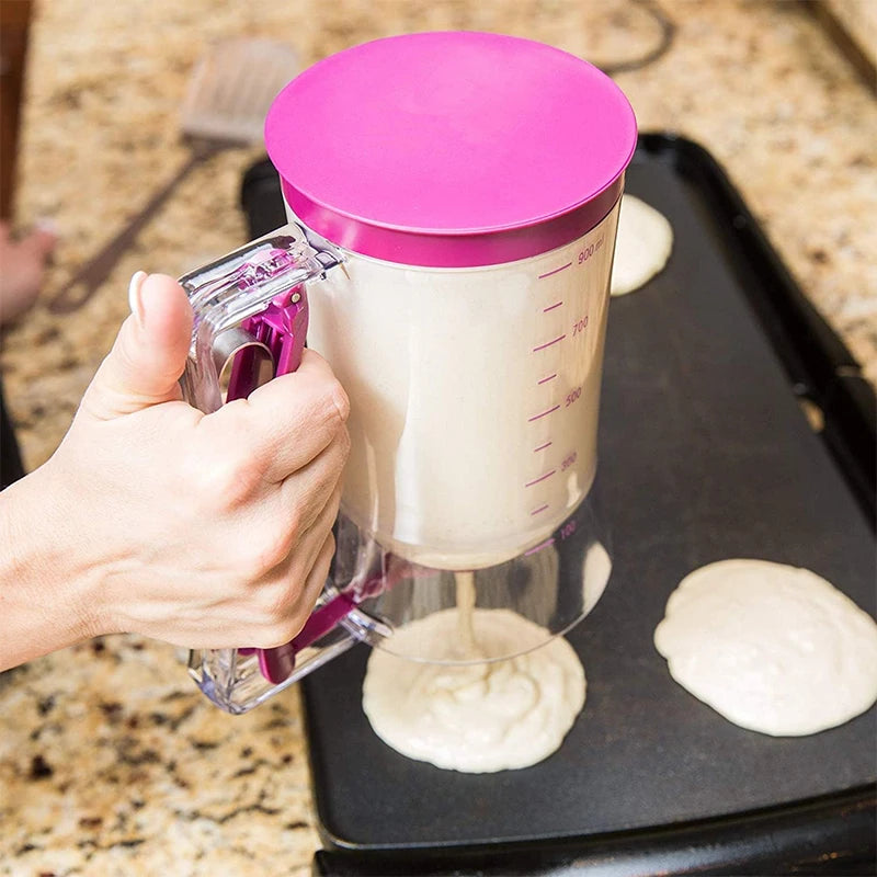 900ml Pancake Batter Dispenser with Measuring Label – 4 Cup Cupcake & Cookie Batter Dispenser – Great for Pancakes, Waffles & Cupcakes – Available in 1 Piece & 2 Pieces
