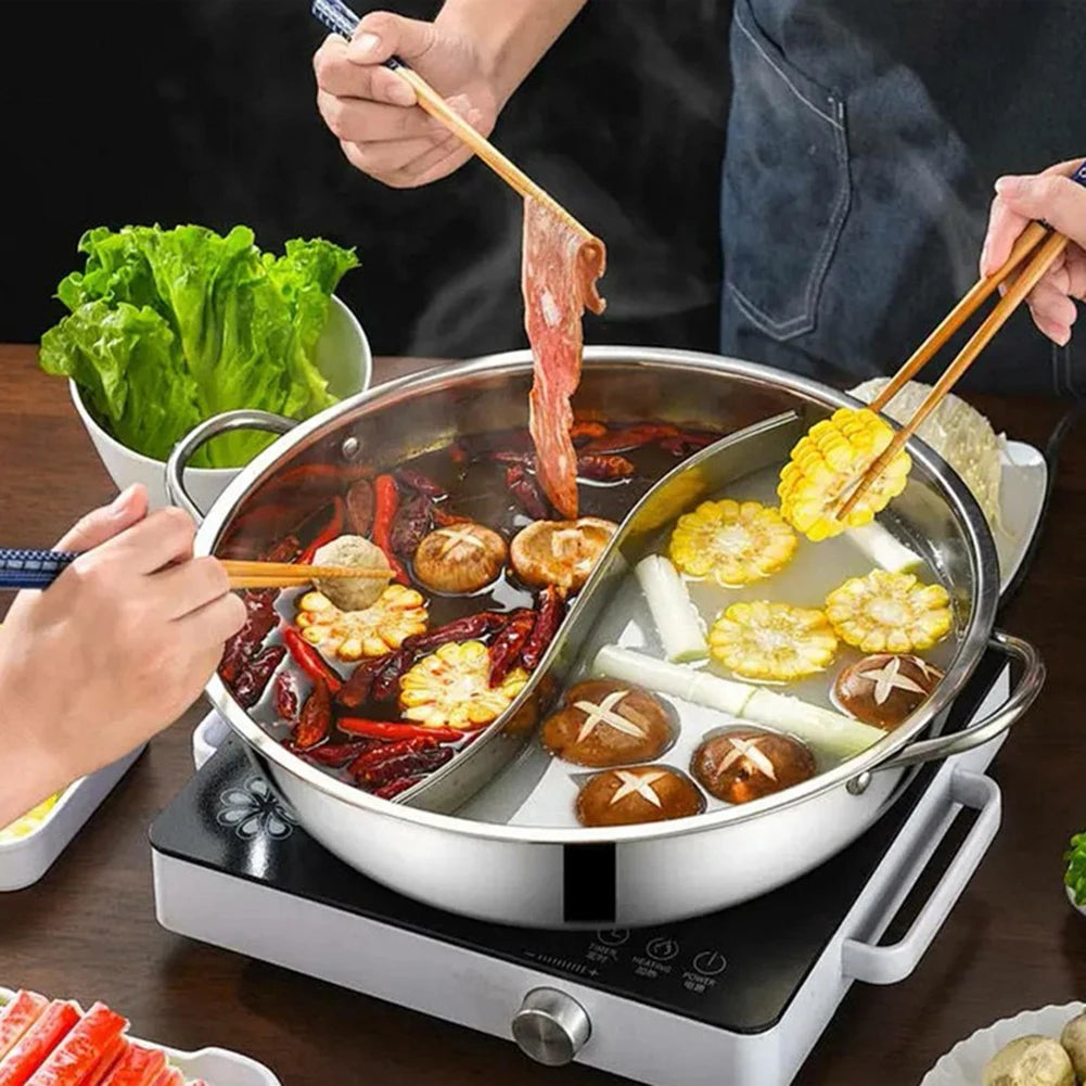 Divided Hot Pot – Stainless Steel Twin Soup Pot for Gas & Induction Hobs – Ideal for Hot Pot Parties & Family Dinners – Available in 28cm & 30cm