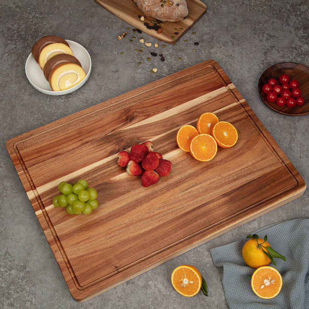 Extra Thick Acacia Wood Chopping Block – Large Heavy Duty Butcher Board with Juice Groove – Ideal for Roast Turkey, Meat & Veg – Available in 50.8 x 38cm & 61 x 45.7cm