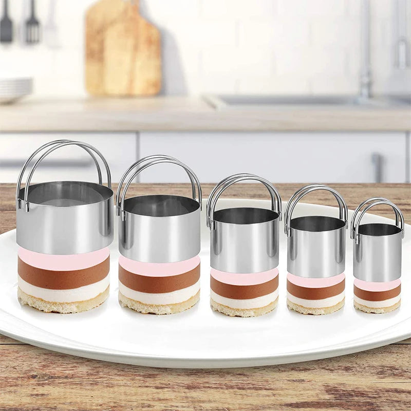 Stainless Steel Round Biscuit Cutter Set — 5 Piece