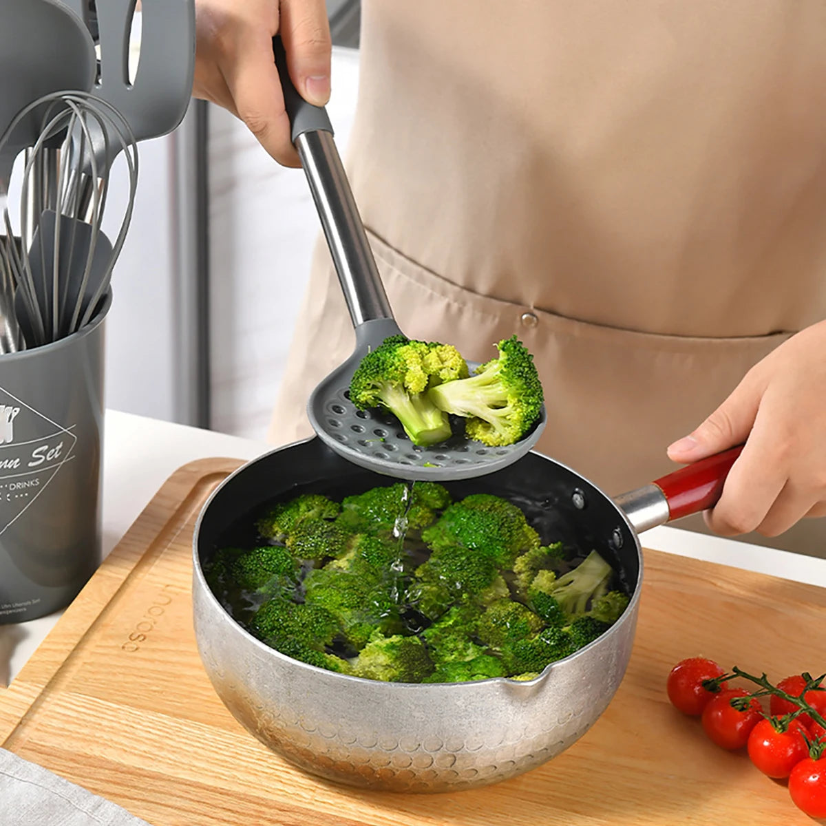 15-Piece Silicone Kitchen Utensils Set – Heat-Resistant Spatulas, Spoons, Turners, Brush, and Whisk, Perfect for Non-Stick Cookware,Available in Black, Grey & Khaki