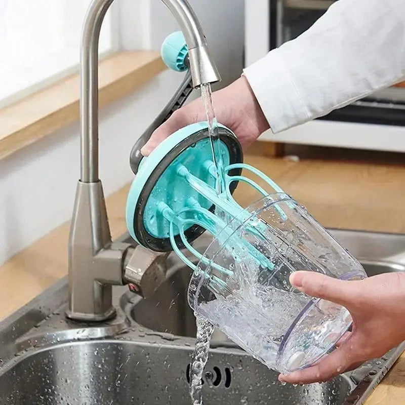Semi-Automatic Silicone Egg Beater – Hand-Crank Whisk & Cream Mixer with Anti-Slip Base – Ideal for Eggs, Cream & Cake Batter – Available in Blue & Green Colours