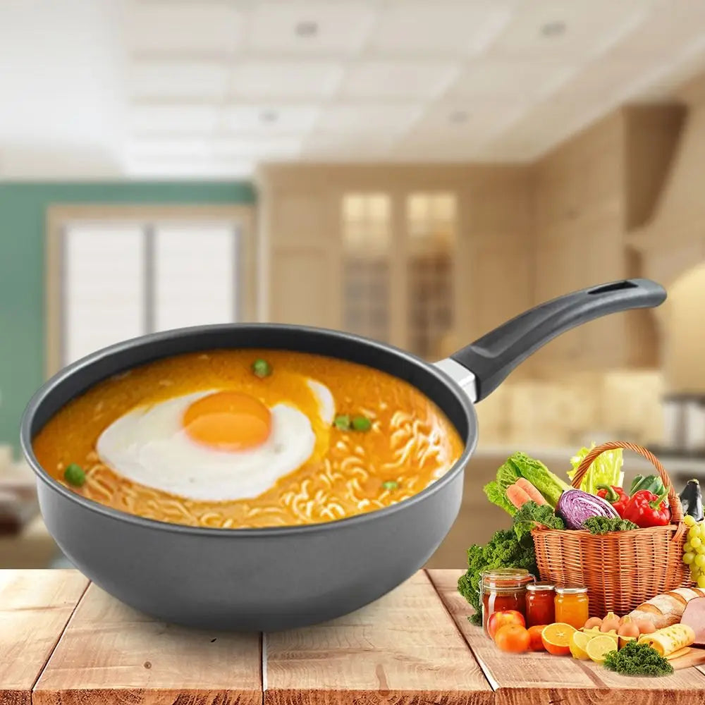 Long Handle Mini Cast Iron Pan – Uncoated One-Piece Egg Fryer & Omelette Pan – Perfect for Frying & Stir-Frying – Available in 14cm, 16cm & 18cm