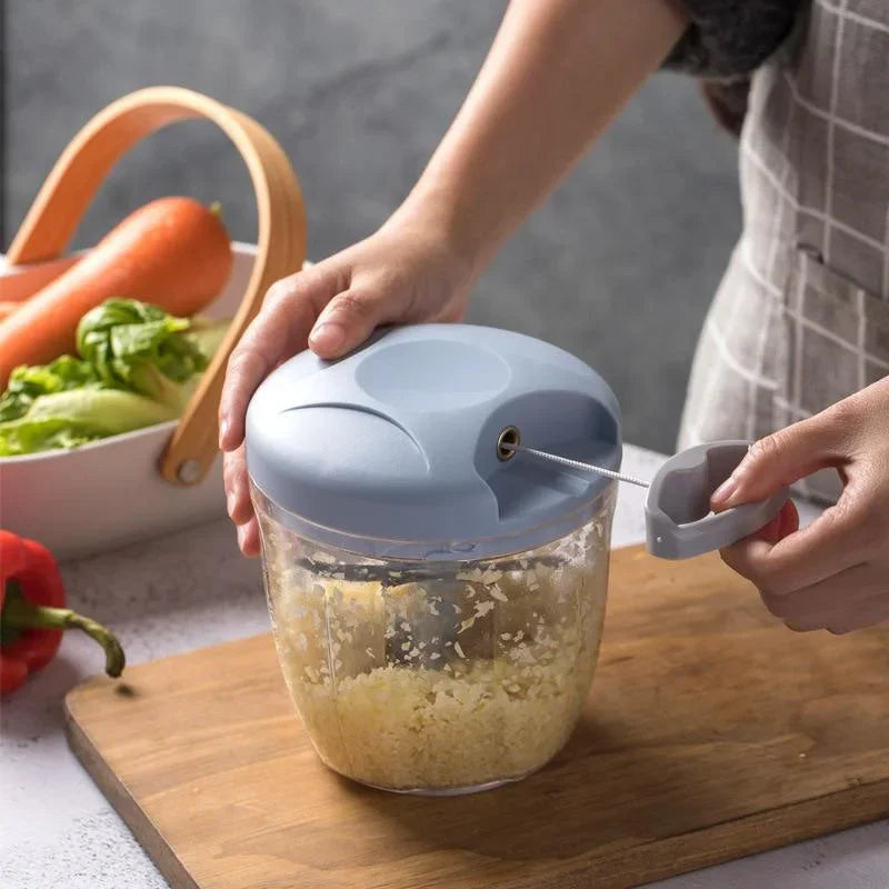 Rotating Garlic Chopper & Mini Mincer – Manual Pull Cord Food Processor for Onions, Herbs & Meat – Perfect for Fast Prep – Available in 500ml & 900ml
