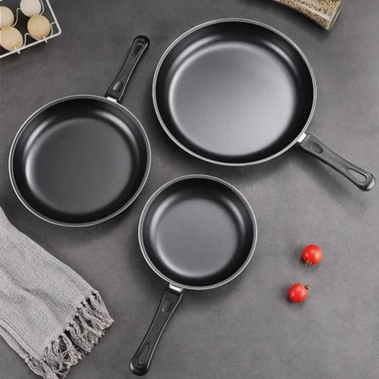 Non-Stick Frying Pan Set with Ergonomic Heat-Resistant Handles – Durable Skillets for Eggs, Pancakes, Searing, Sauces & Daily Meals – Compatible with Induction, Gas, Ceramic & Electric Cooktops – Set Includes 20cm, 25cm