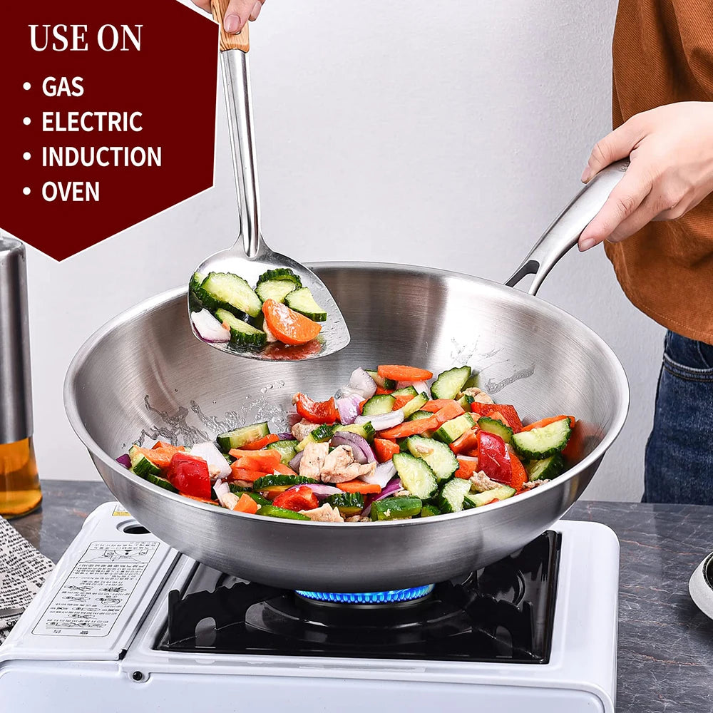 Stainless Steel Wok with Lid – Tri-Ply Durable Multi-Layer Construction for Even Heat Distribution – Ideal for Stir-Frying, Deep-Frying, Poaching, Searing, Sautéing, Tossing Noodles, Soups, Frying Eggs, Omelettes & One-Pan Dishes