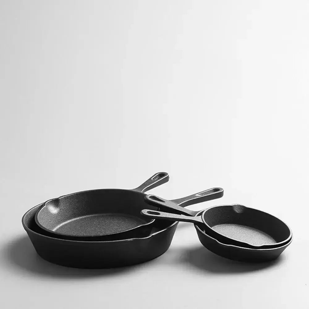 Pre-seasoned Cast Iron Frying Pan – Non-Stick Skillet for Steak, Eggs, Stir-Fry, and Baking, Compatible with Induction & Gas Stoves (14cm, 16cm, 20,26cm Sizes)