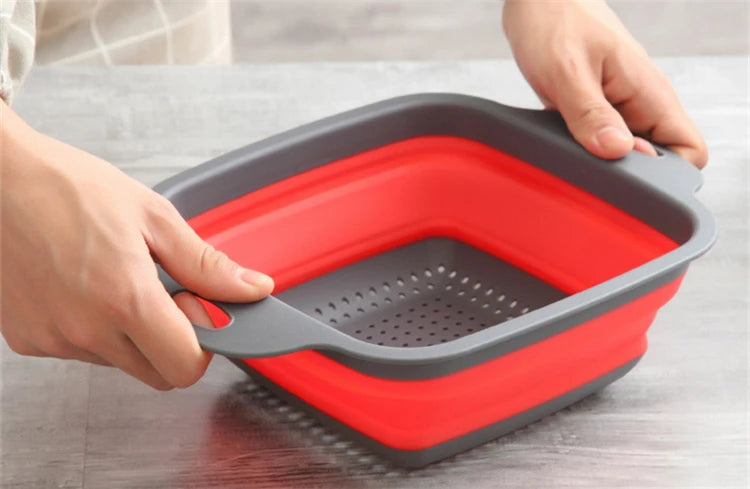 Square Collapsible Silicone Colander – Foldable Food, Fruit & Vegetable Strainer – Great for Draining Pasta & Saving Cupboard Space – Available in Green, Blue, Red & Orange Colours
