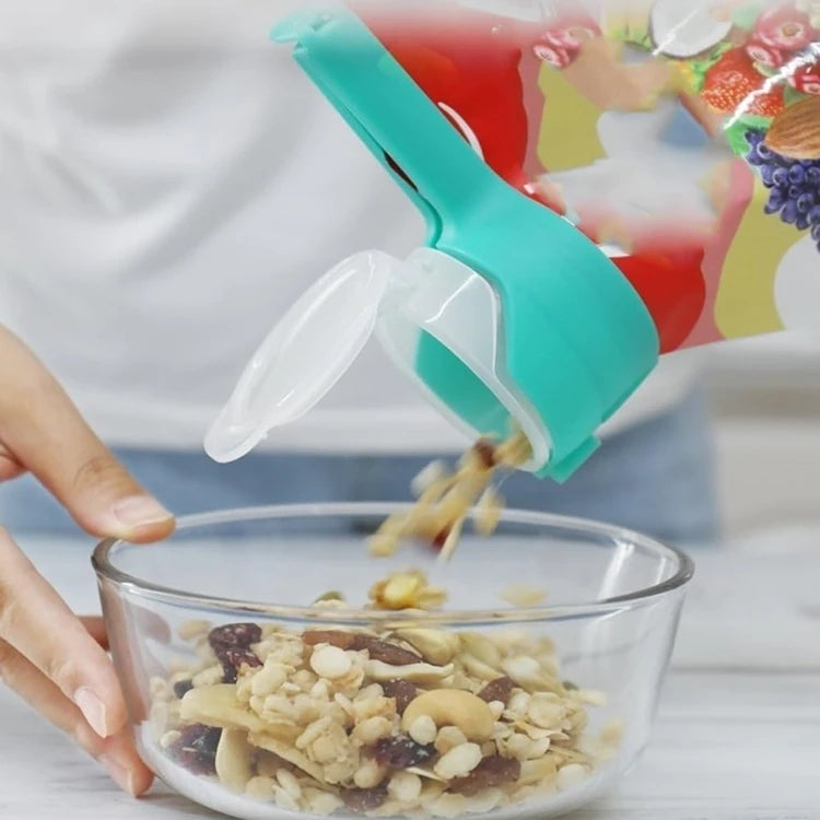 4 Piece Food Bag Sealing Clips with Pour Spout – Kitchen Storage Clips & Bag Sealers – Great for Crisps, Cereal & Snacks