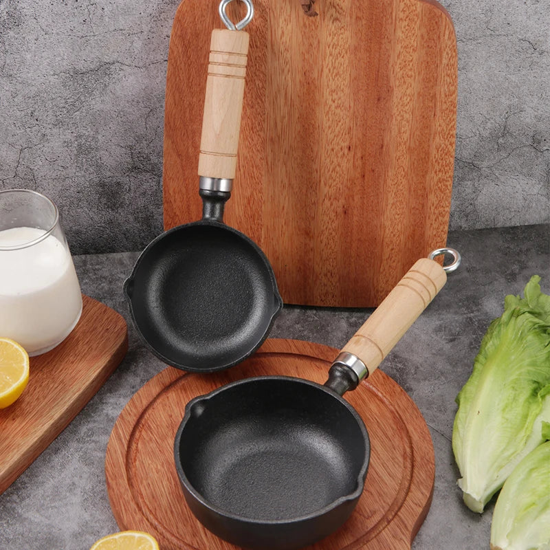 Cast Iron Mini Milk Pan with Pour Spout – Non-Stick Egg Frying Pan & Butter Warmer – Best for Sauces, Milk & Single Eggs (12cm)