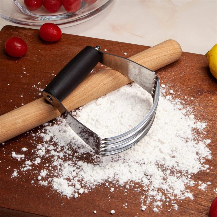 Stainless Steel Pastry Cutter & Dough Blender – Heavy-Duty Blades Multi-Purpose Dough Mixer – Best for Pastry, Scones & Biscuits – Available in Red, Blue, Green & Black Colours