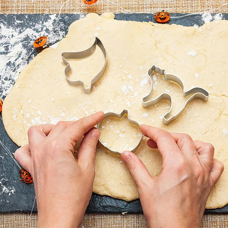 Halloween Cookie Cutters Set