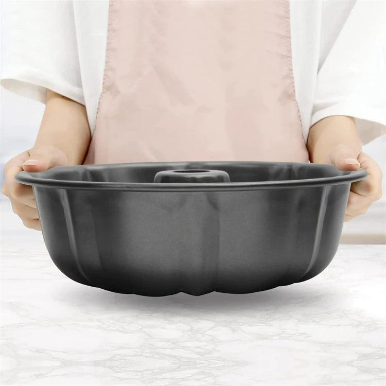 Carbon Steel Fluted Tube Cake Pan