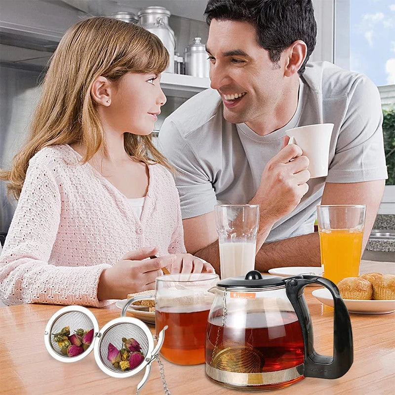 Stainless Steel Mesh Tea Infuser Ball – Fine Loose Leaf Tea Strainer & Filter – Ideal for Loose Tea, Herbal Tea & Mulling Spices – Available in Small, Medium & Large