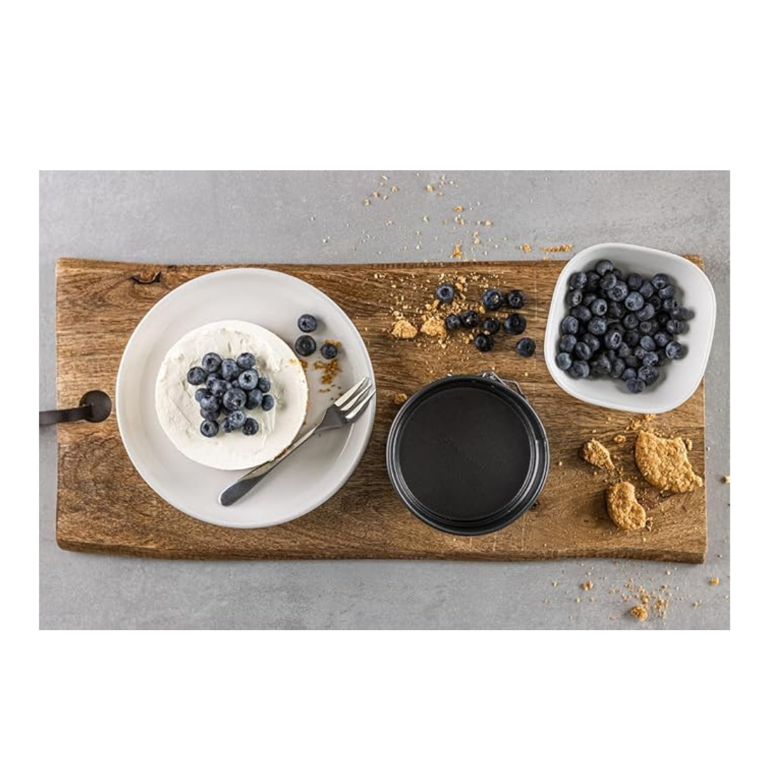 Springform Cake Tin Loose Base and PFOA Non Stick Robust 1 mm Carbon Steel