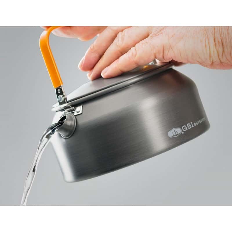 Kettle and Cooking Cup Set