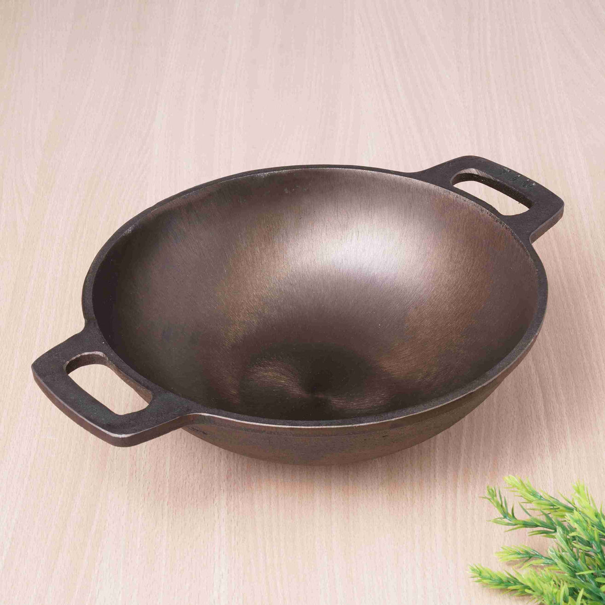 Super Smooth Cast Iron Kadai Wok Pre-Seasoned Naturally Non-Stick