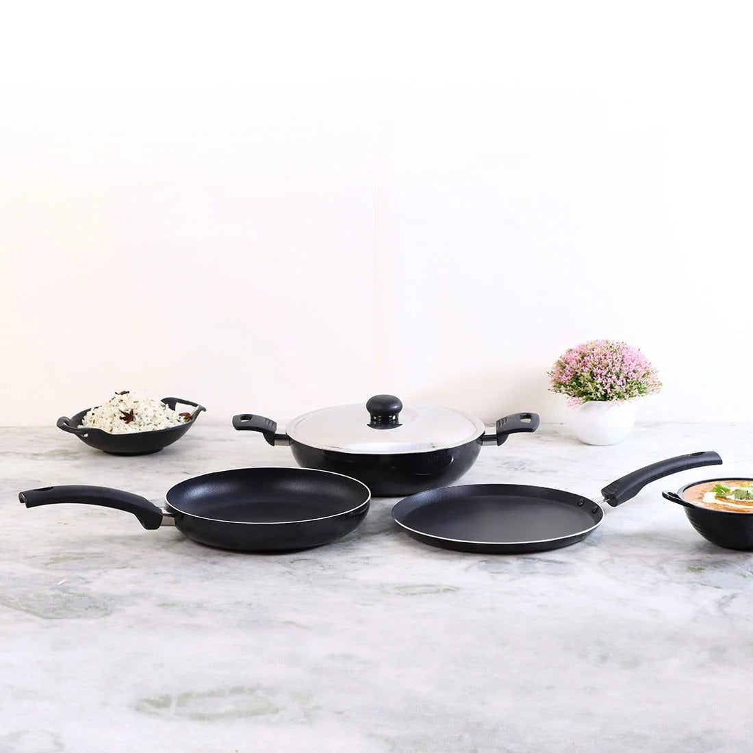 Wonderchef Platinum Plus 4 Piece Non Stick Cookware Set Black