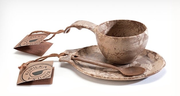 Dining Gift Set with Cups and Plates