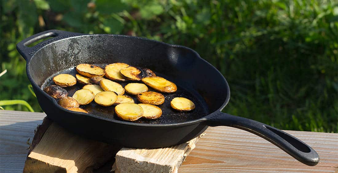 Cast Iron Fire Skillet with Single Handle