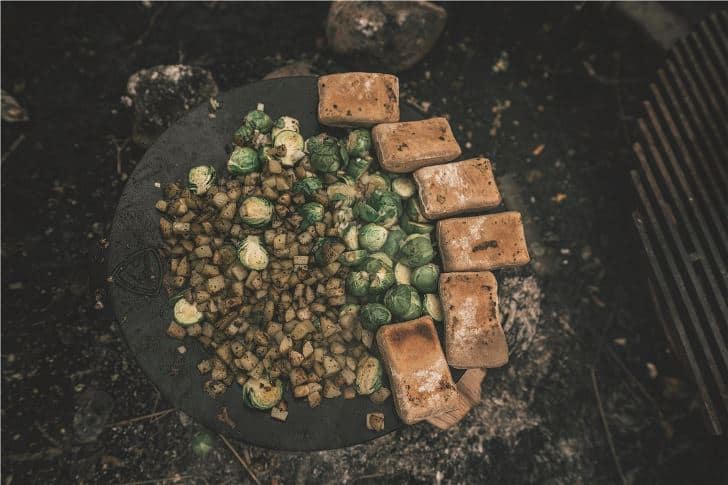 3 Legged Cast iron Pan