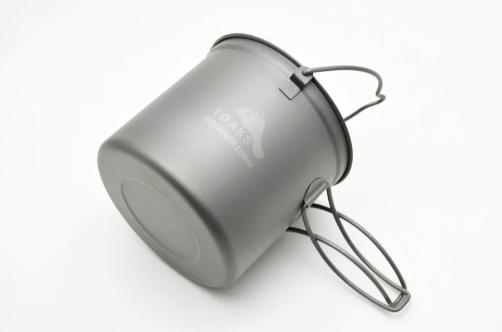 Titanium Pot with Bail Handle