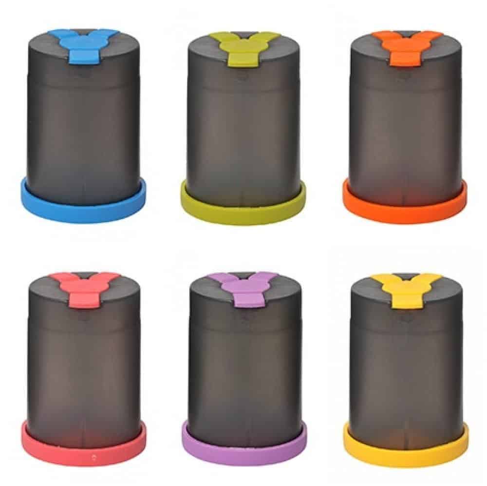 Plastic Food Storage Container Shaker for 3 different spices! 3 in 1