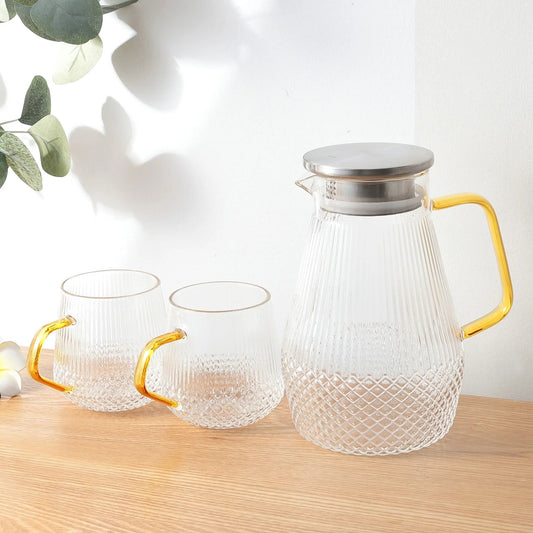 Borosilicate Glass Jug 1500 ml + 2 Cups 400 ml SS Lid Premium Housewarming Gift Pack